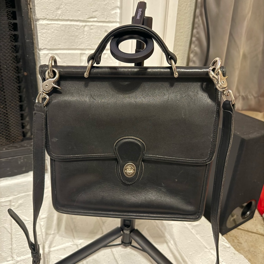 Vintage Coach Willis Black Leather Crossbody Top Handle Bag